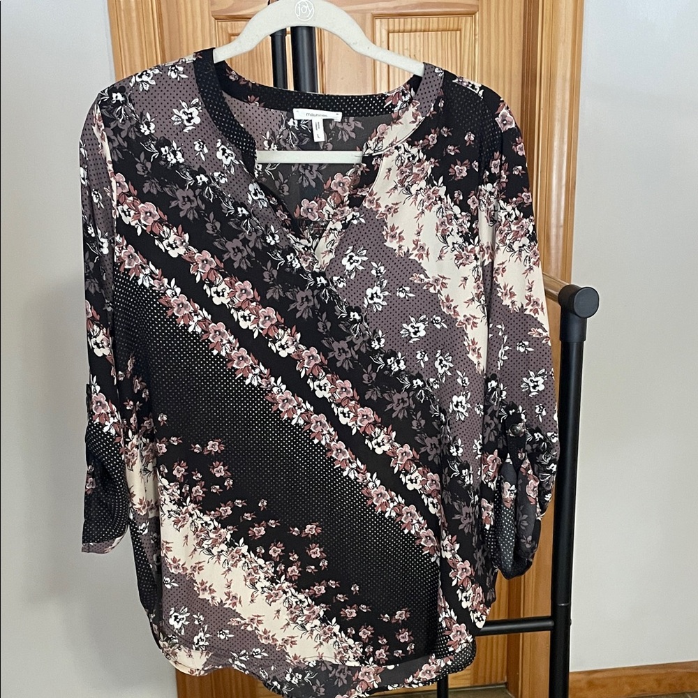 Floral Patterned Women's Maurices V-neck Top